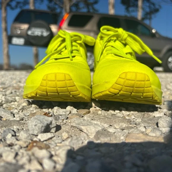 Skechers UNO Neon Green Women's Sneakers - Picture 5 of 6